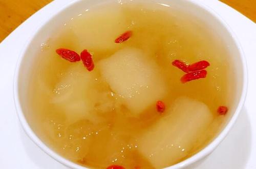 梨水怎么熬可以治咳嗽，梨和什么一直煮治咳嗽