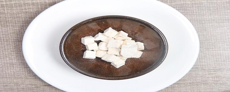新鲜白茯苓是什么样子
