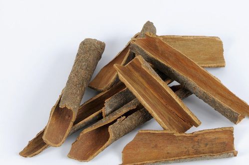 桂皮的功效与作用-桂皮的图片样子
