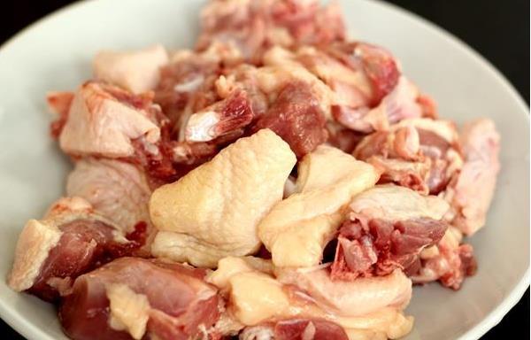 白鸭肉的功效与作用-白鸭肉的图片样子