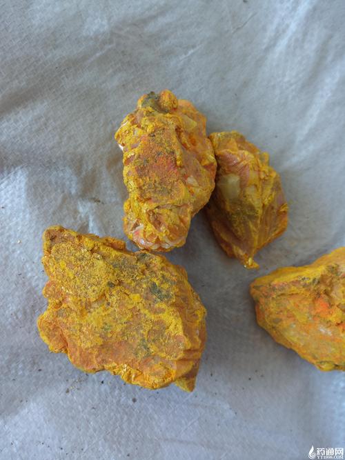 雌黄的功效与作用-雌黄的图片样子