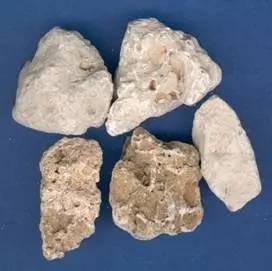 砒霜的功效与作用-砒霜的图片样子