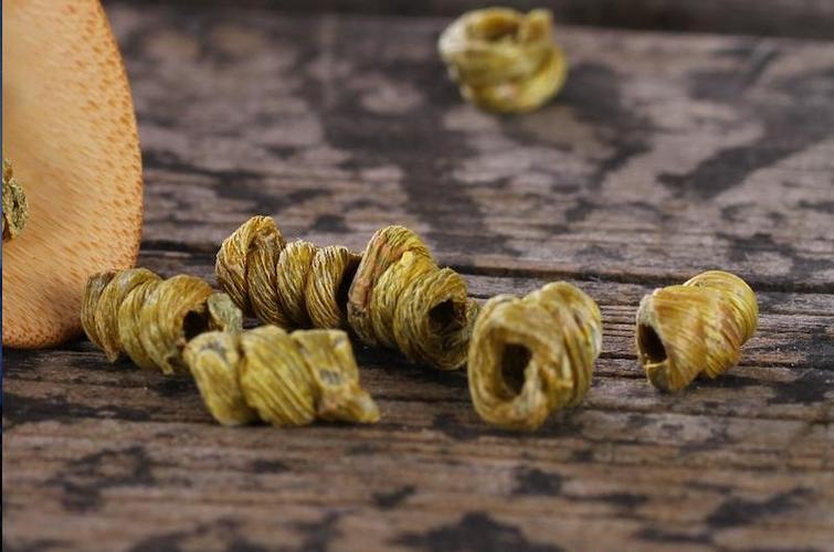 正宗的霍山石斛多少钱一斤,三种人坚决不能吃铁皮石斛的功效与作用-正宗的霍山石斛多少钱一斤,三种人坚决不能吃铁皮石斛的图片样子