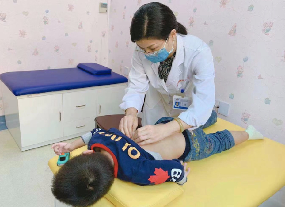 1761383126247134.jpg 少儿推拿5.jpg